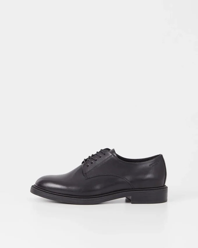 Buty Amina